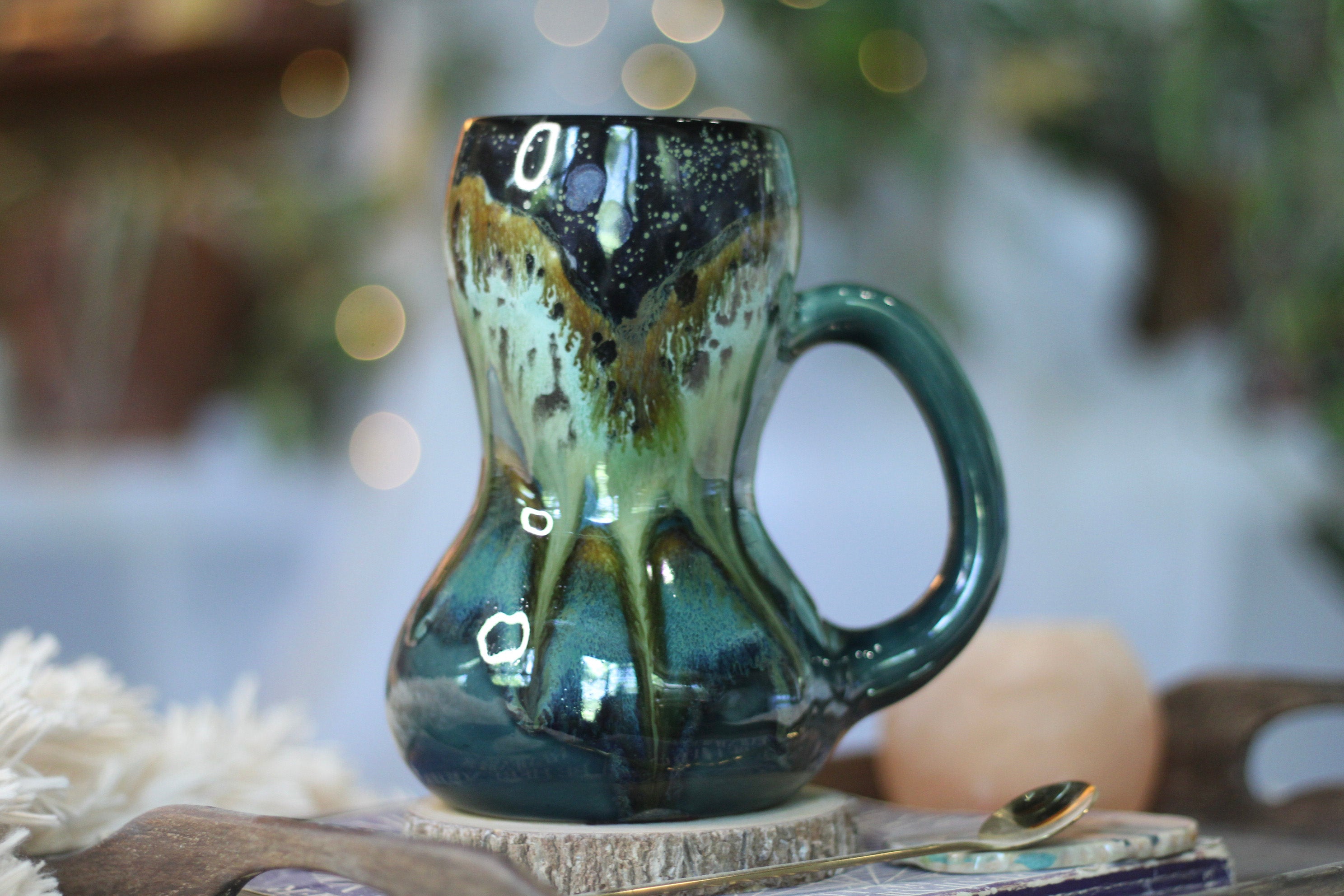 01-A Rocky Mountain Midnight Gourd Mug - TOP SHELF MISFIT, 25 oz.