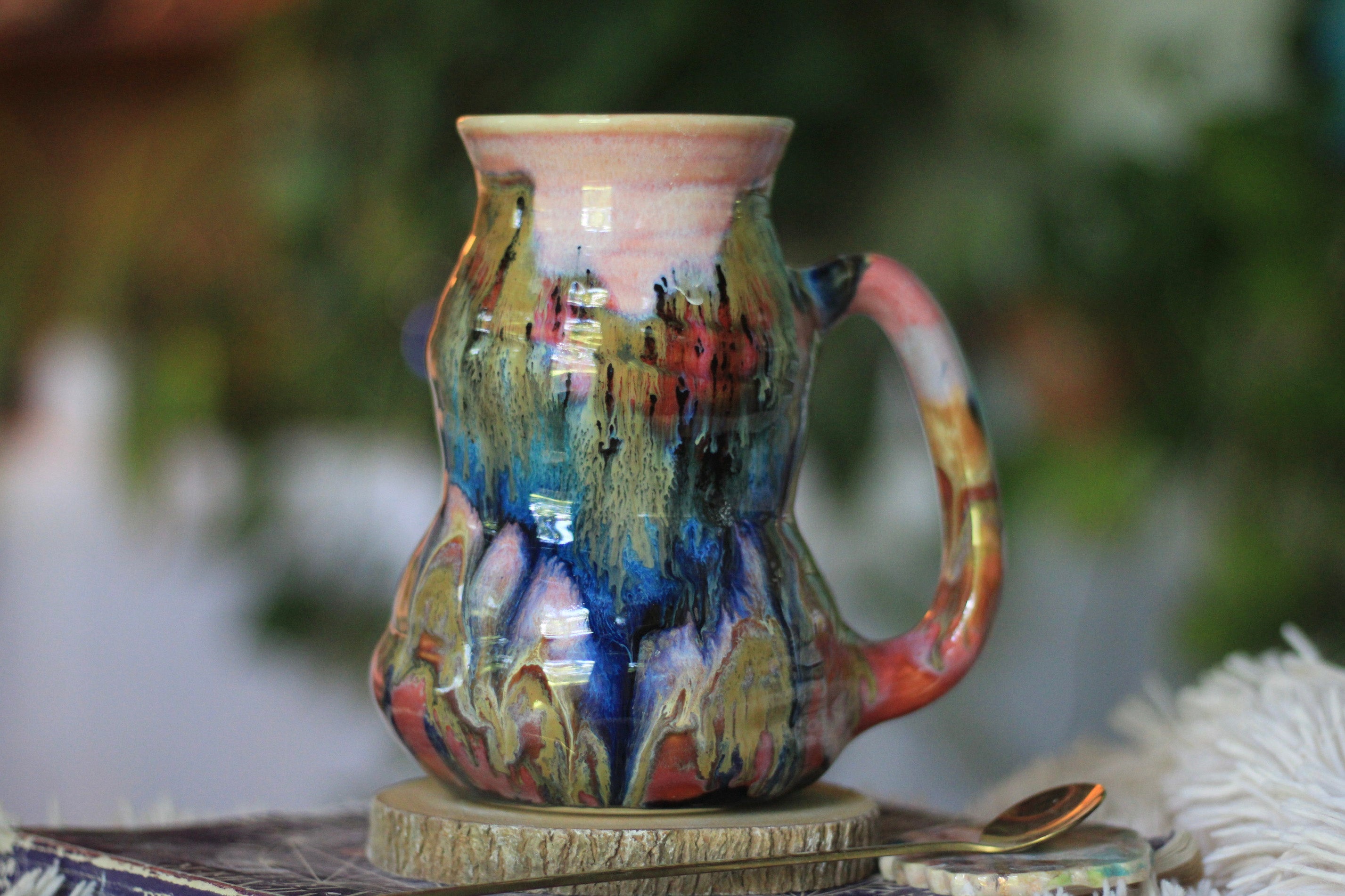 01-A Strawberry Hills Barely Flared Textured Divot Mug - TOP SHELF MISFIT, 24 oz.