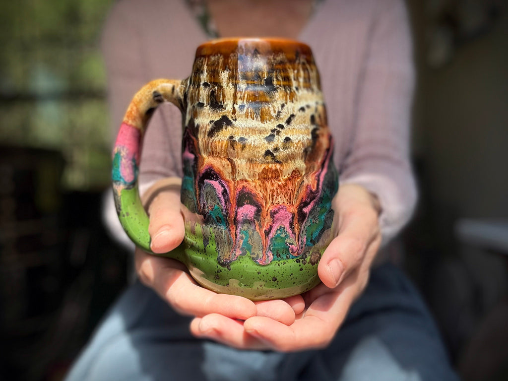 01-B Molten Cheetah Swirly Mug - TOP SHELF, 20 oz.