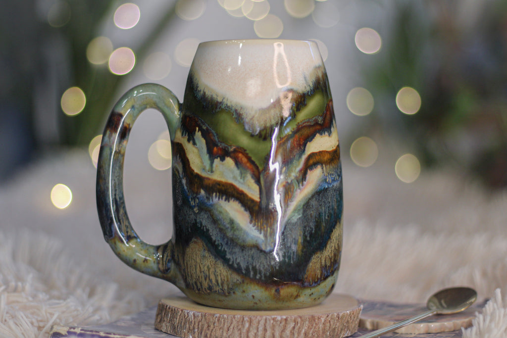 01-A Green Mountain Magic Mug, 23 oz.