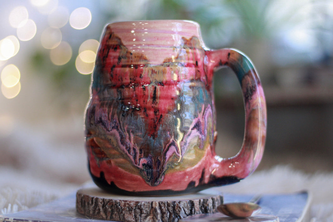 01-A Strawberry Hills Textured Mug - TOP SHELF, 21 oz.