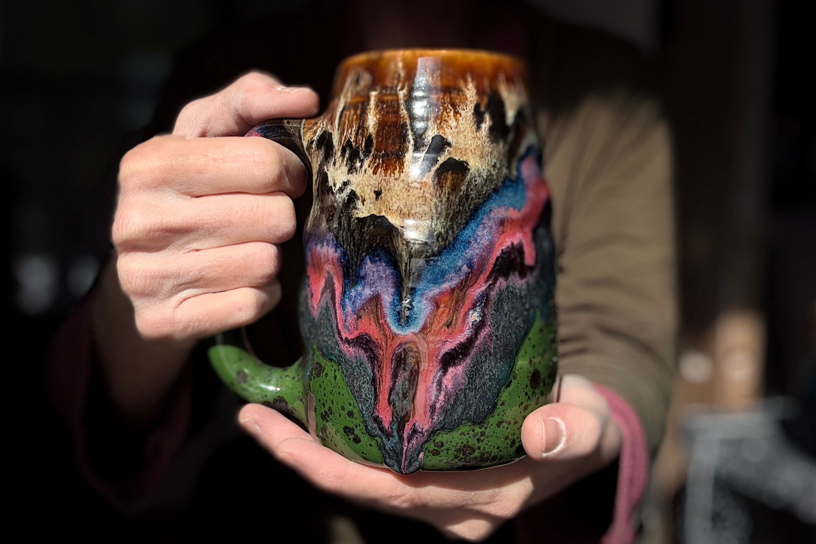 01-B Molten Cheetah Textured Mug - TOP SHELF MISFIT, 27 oz.