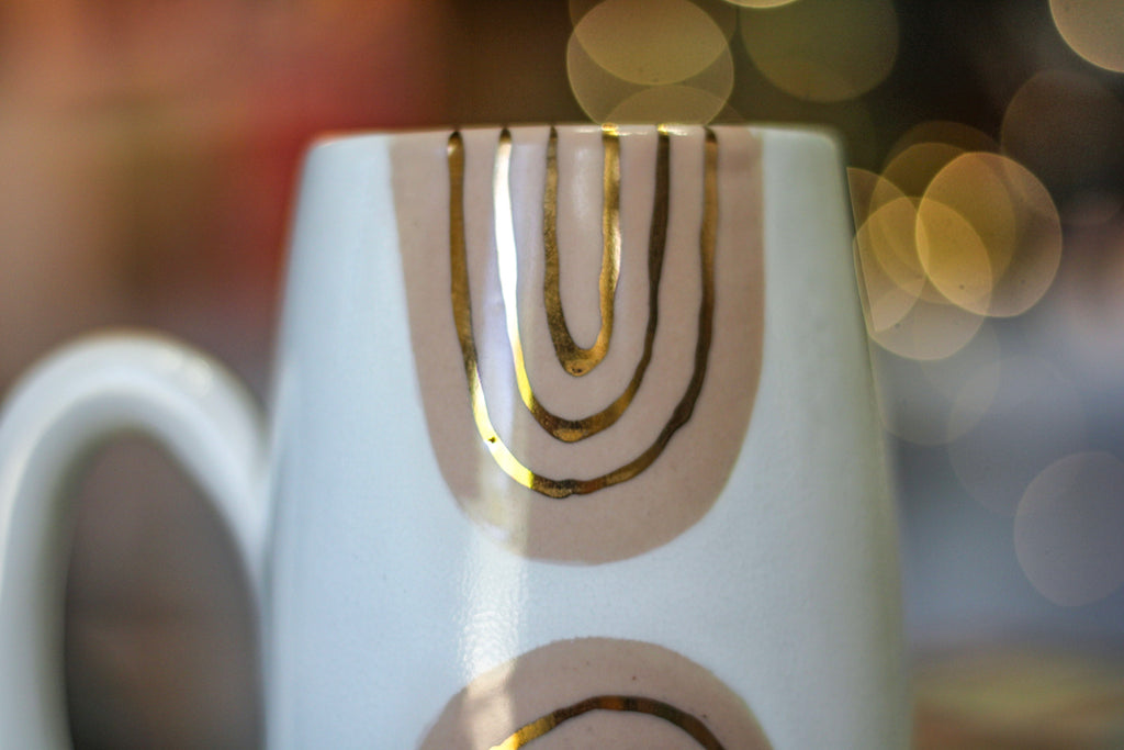 01-A Alexandra Mug - MINOR MISFIT, 24 oz. - 10% off