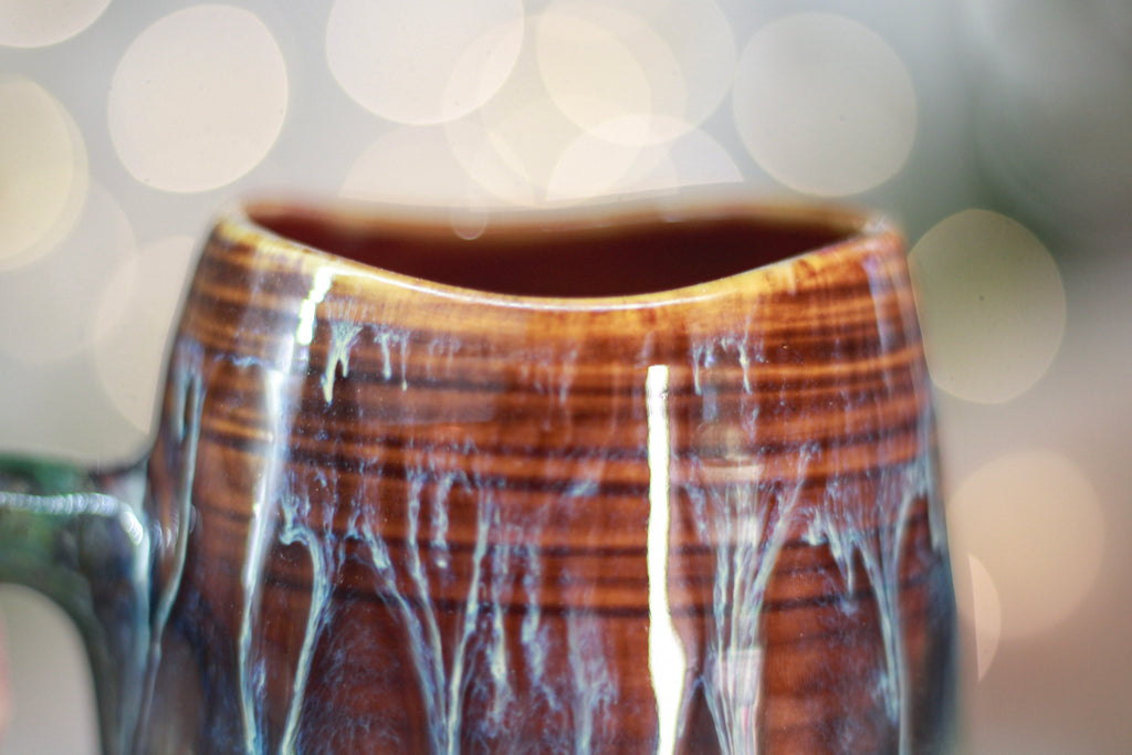 01-C New Wave Textured Mug - TOP SHELF, 27 oz