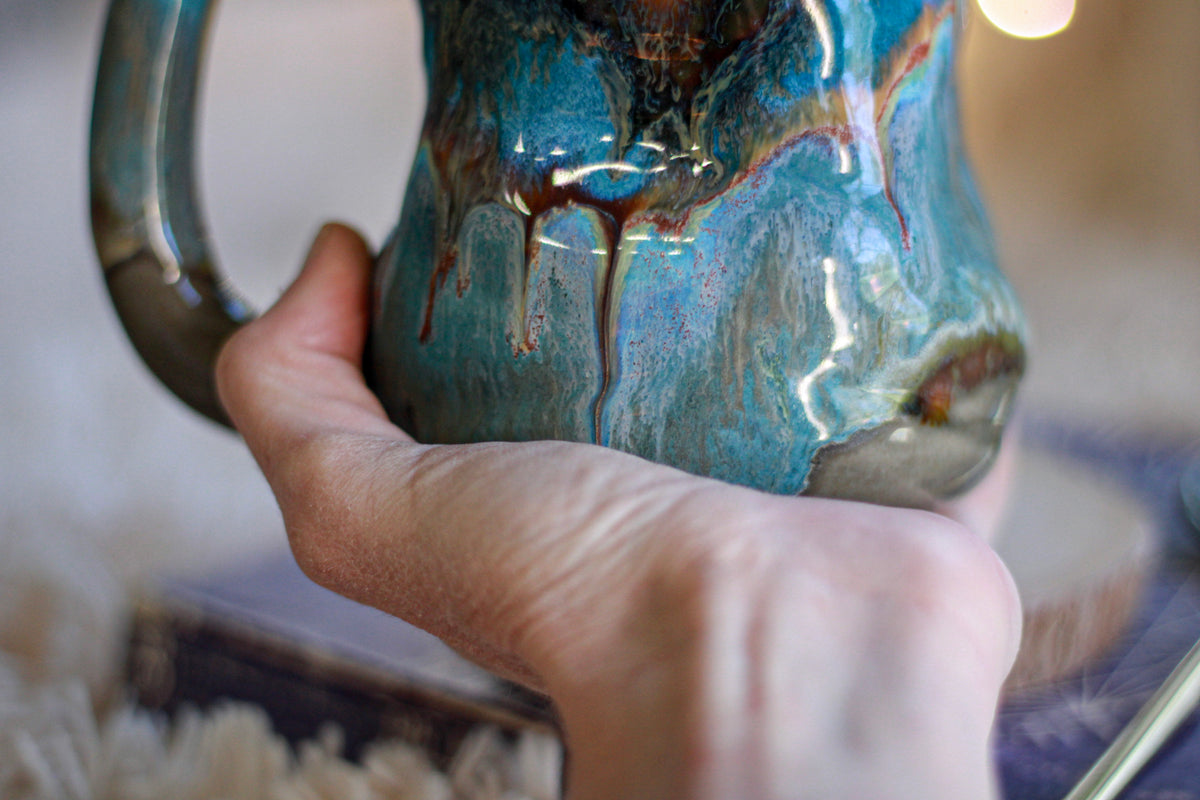 06-A Green Mountain Barely Flared Textured Divot Mug - TOP SHELF, 20 oz.