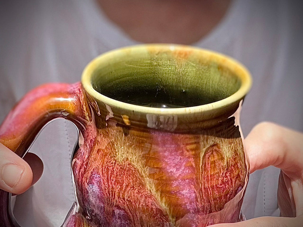 08-E Magenta Grotto Variation Curvy Mug, 15 oz.
