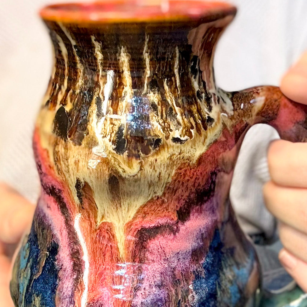 09-B Molten Cheetah Cuddle Mug, 24 oz.