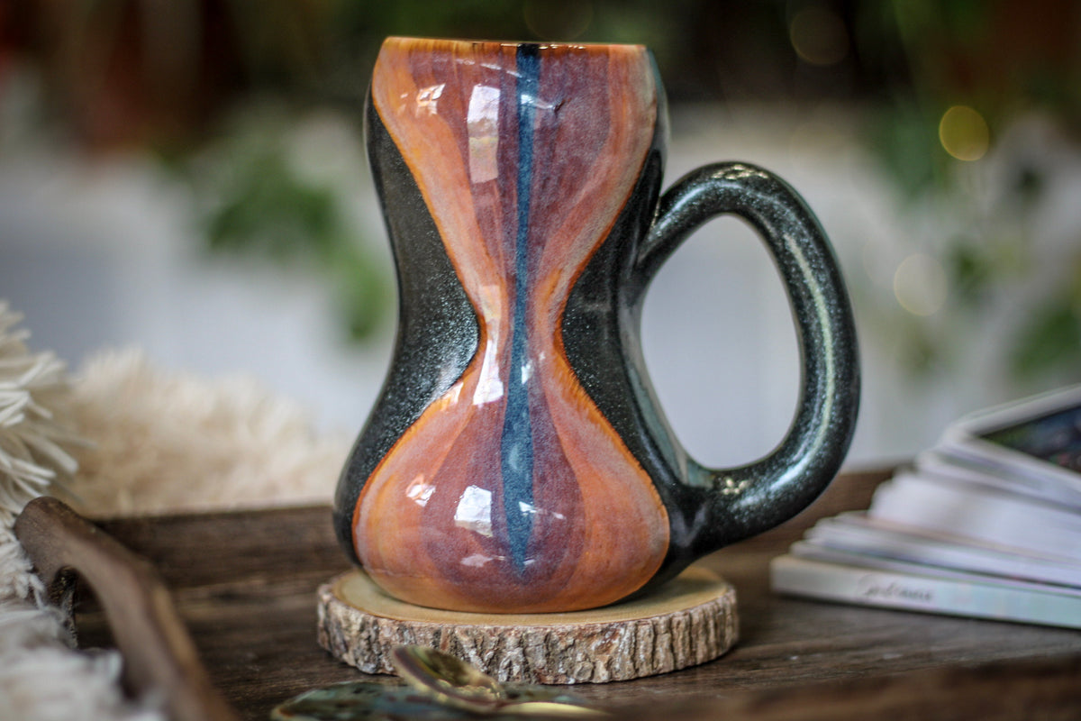 09-C Yoni Gourd Mug, 18 oz.