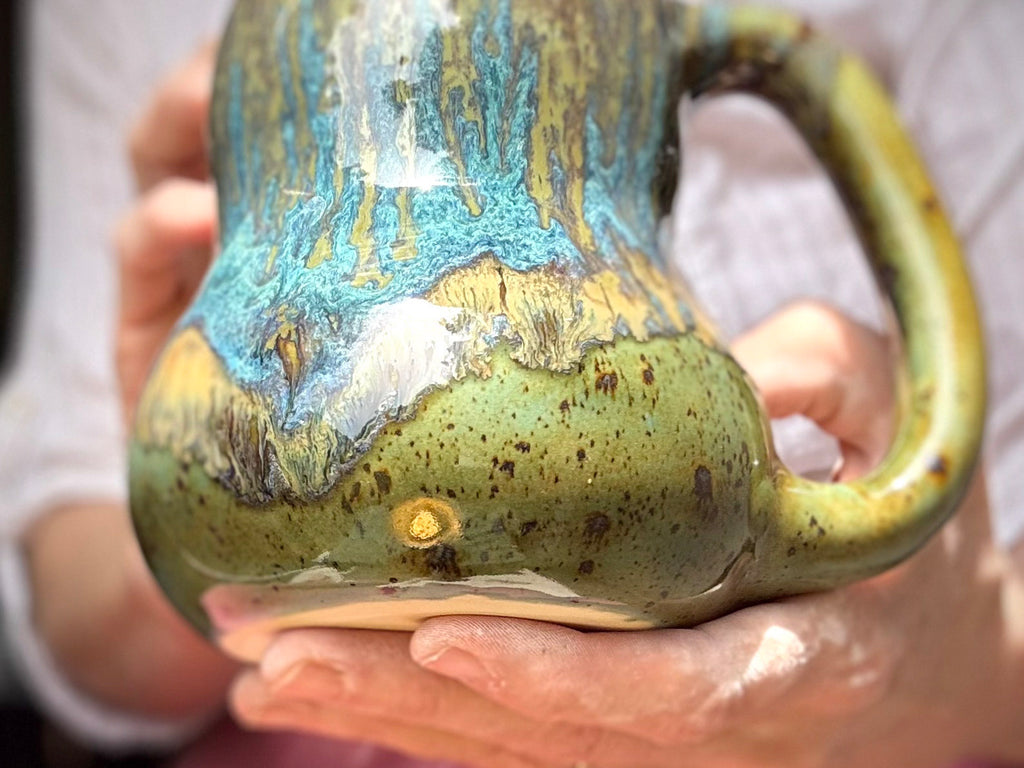 09-D Mossy Wave Gourd Mug, 24 oz.