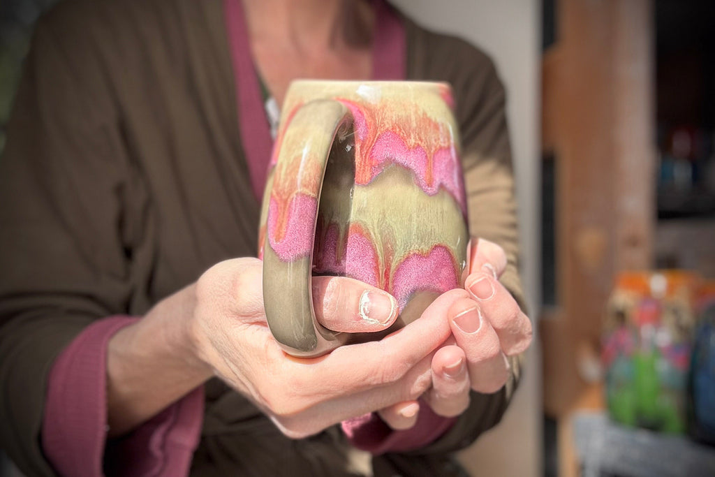 09-E Magenta Grotto Variation Mug, 20 oz.