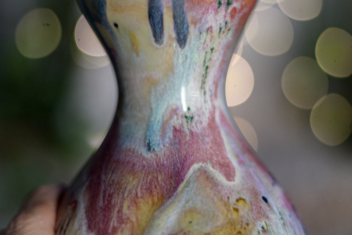 08-C 'FLOW' Vase, 20 oz.