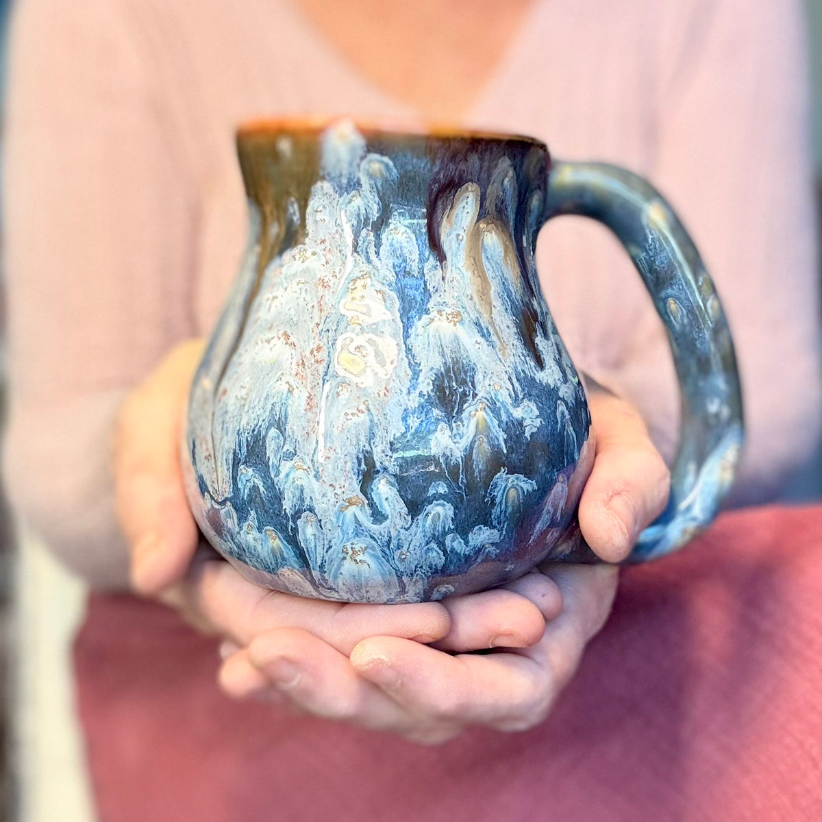 09-F Turquoise Starburst Flared Curvy Mug, 18 oz.