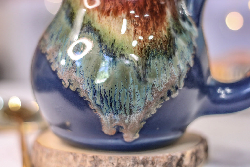 09-A Rocky Mountain Midnight Notched Acorn Gourd Mug, 27 oz.