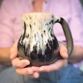 09-D Granny's Lace Variation Curvy Mug, 20 oz.