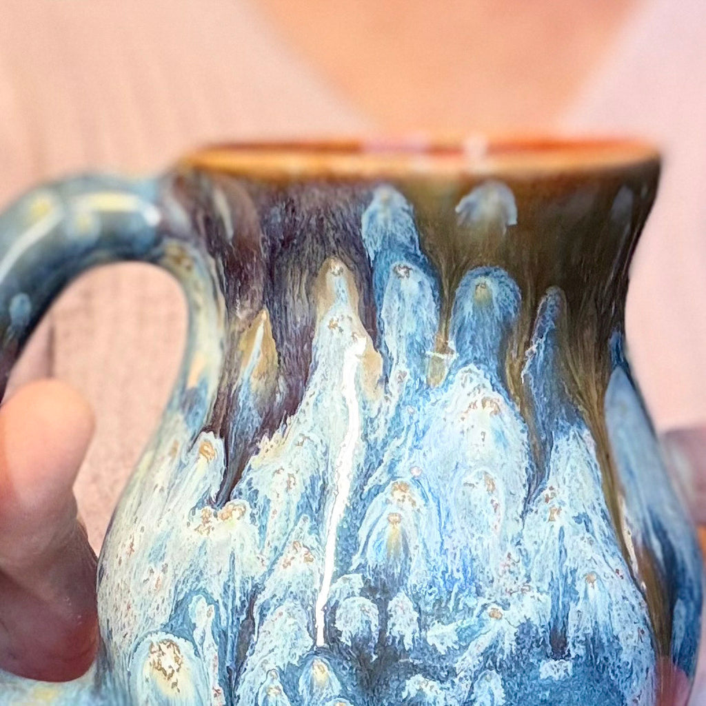 09-F Turquoise Starburst Flared Curvy Mug, 18 oz.