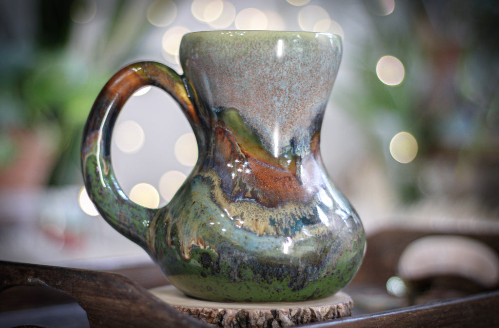 09-B Hidden Valley Variation Mug - MINOR MISFIT, 18 oz. - 10% off
