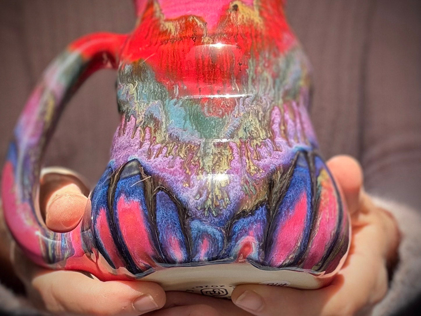 10-B Strawberry Hills Cuddle Mug - TOP SHELF MISFIT, 23 oz.
