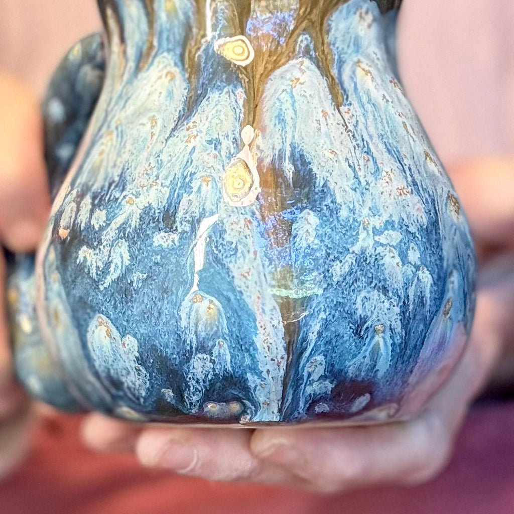 09-F Turquoise Starburst Flared Curvy Mug, 18 oz.