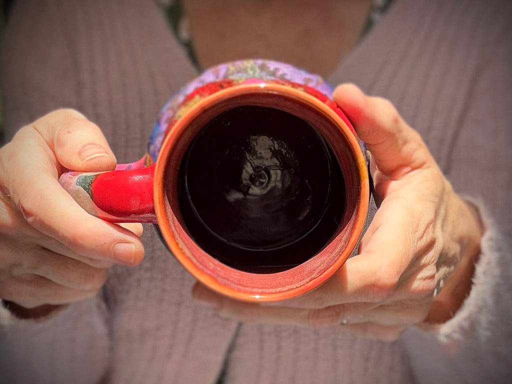 10-B Strawberry Hills Cuddle Mug - TOP SHELF MISFIT, 23 oz.