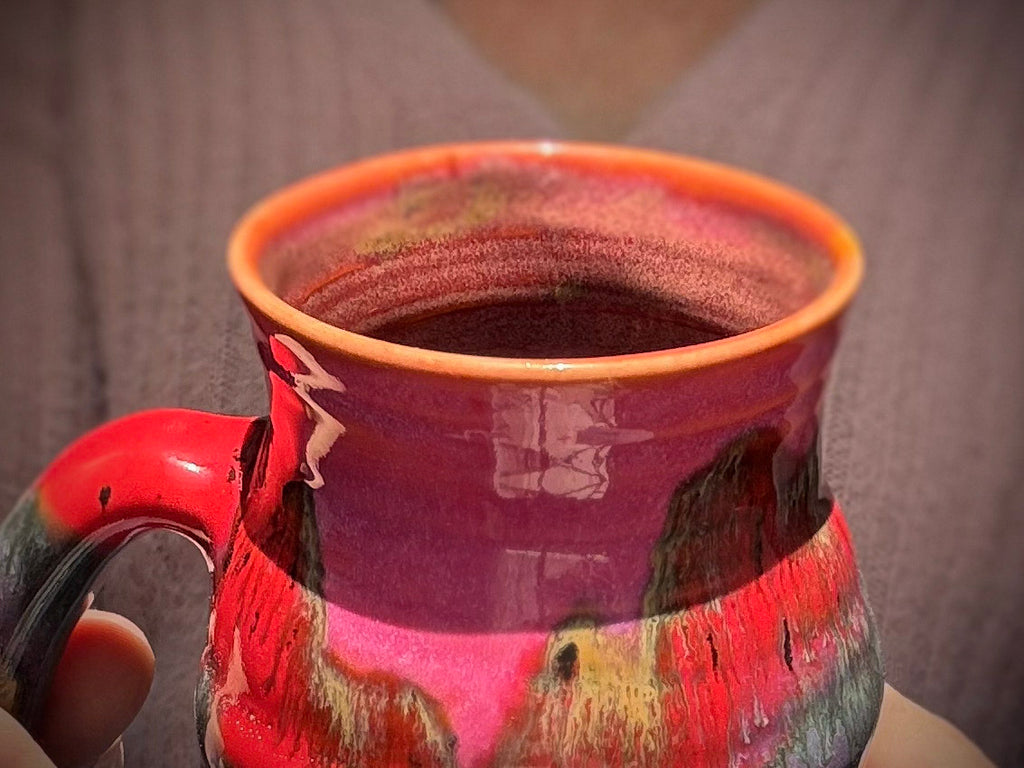 10-B Strawberry Hills Cuddle Mug - TOP SHELF MISFIT, 23 oz.