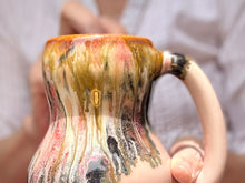 Load image into Gallery viewer, 10-D Granny's Lace Gourd Mug, 20 oz.