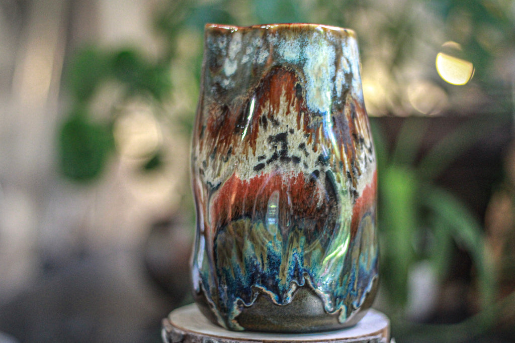 14-B Desert Oasis Bedside Pitcher - TOP SHELF, 22 oz.