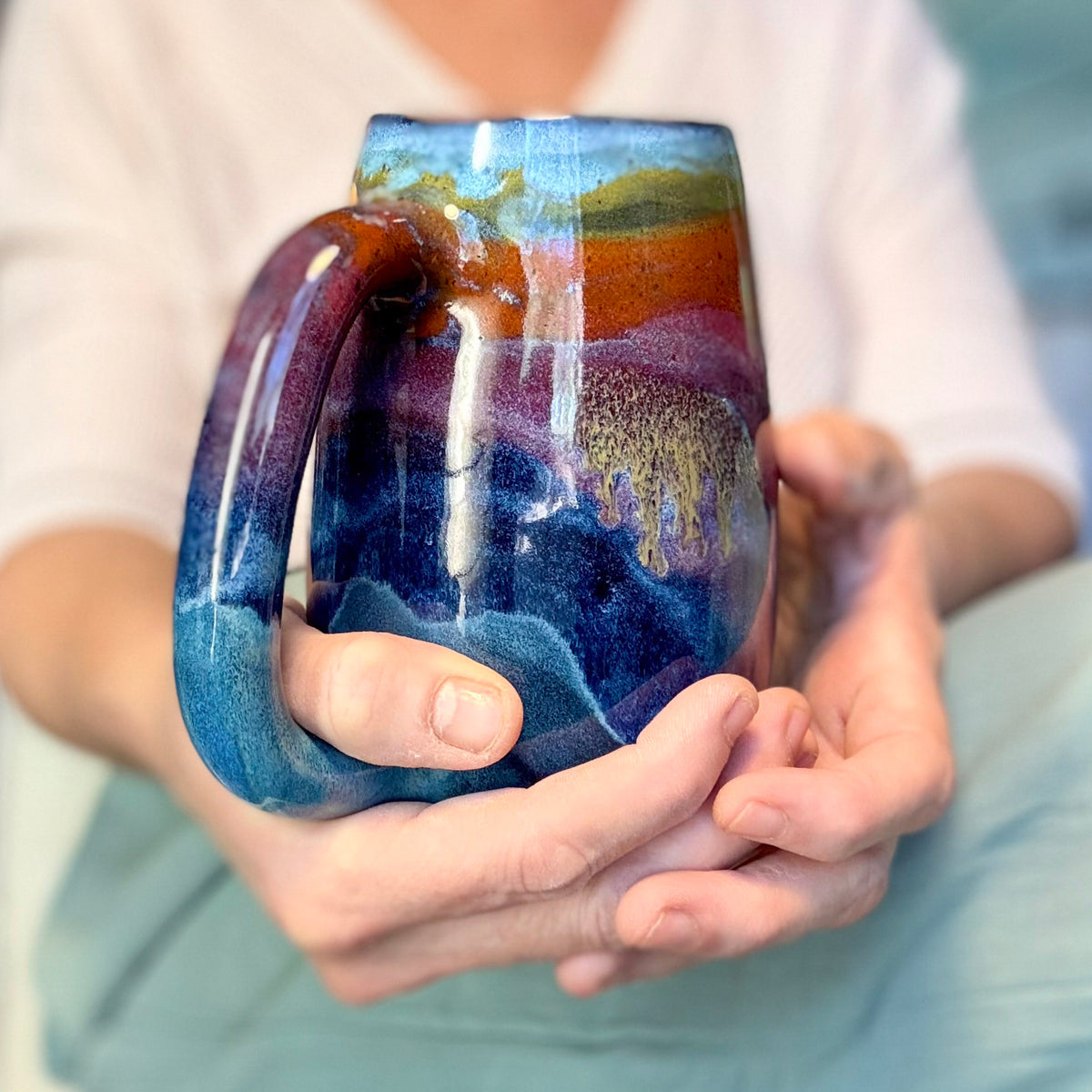 09-C Midnight Rainbow Slender Mug, 24 oz.