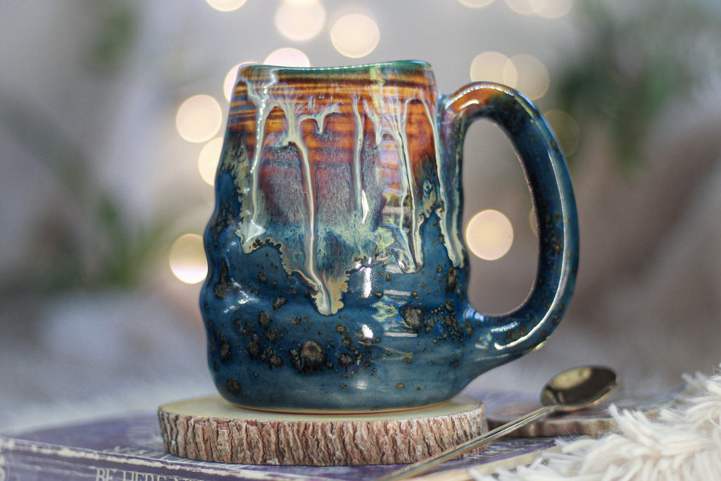 09-D New Wave Textured Mug, 18 oz