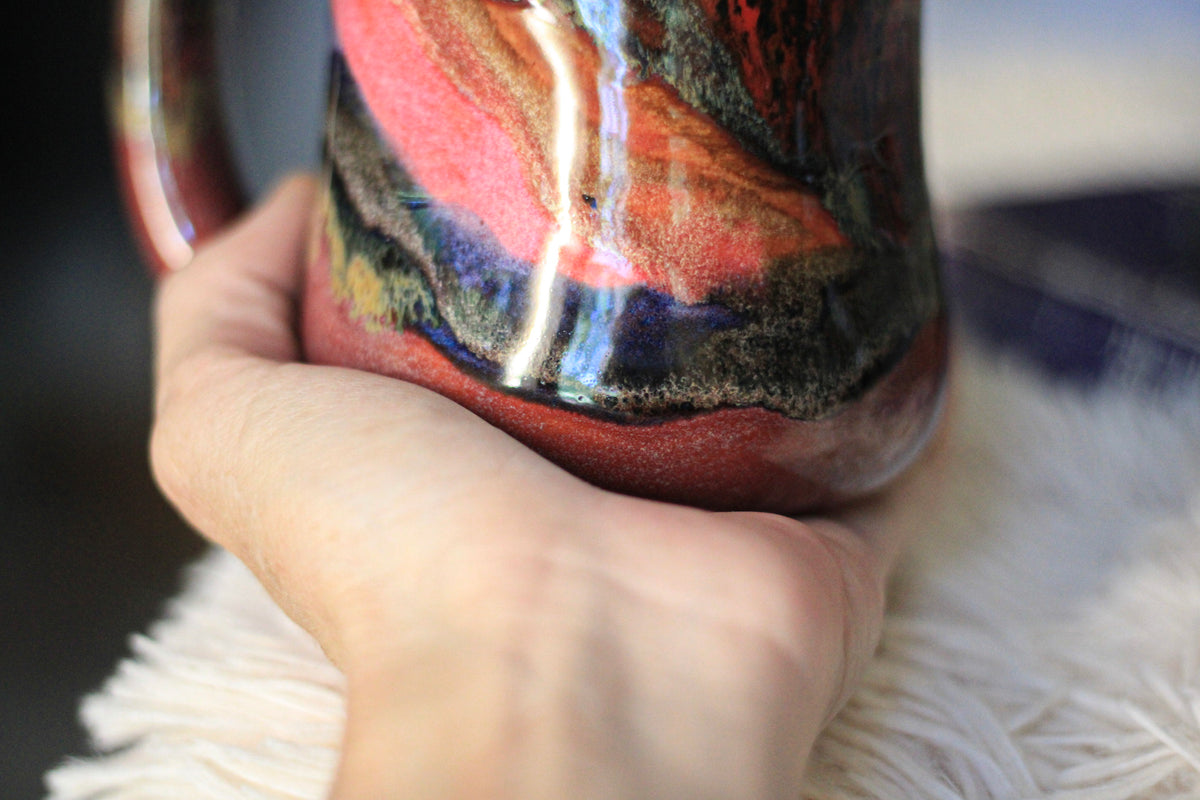 09-D Red  PROTOTYPE Divot Mug, 17 oz.