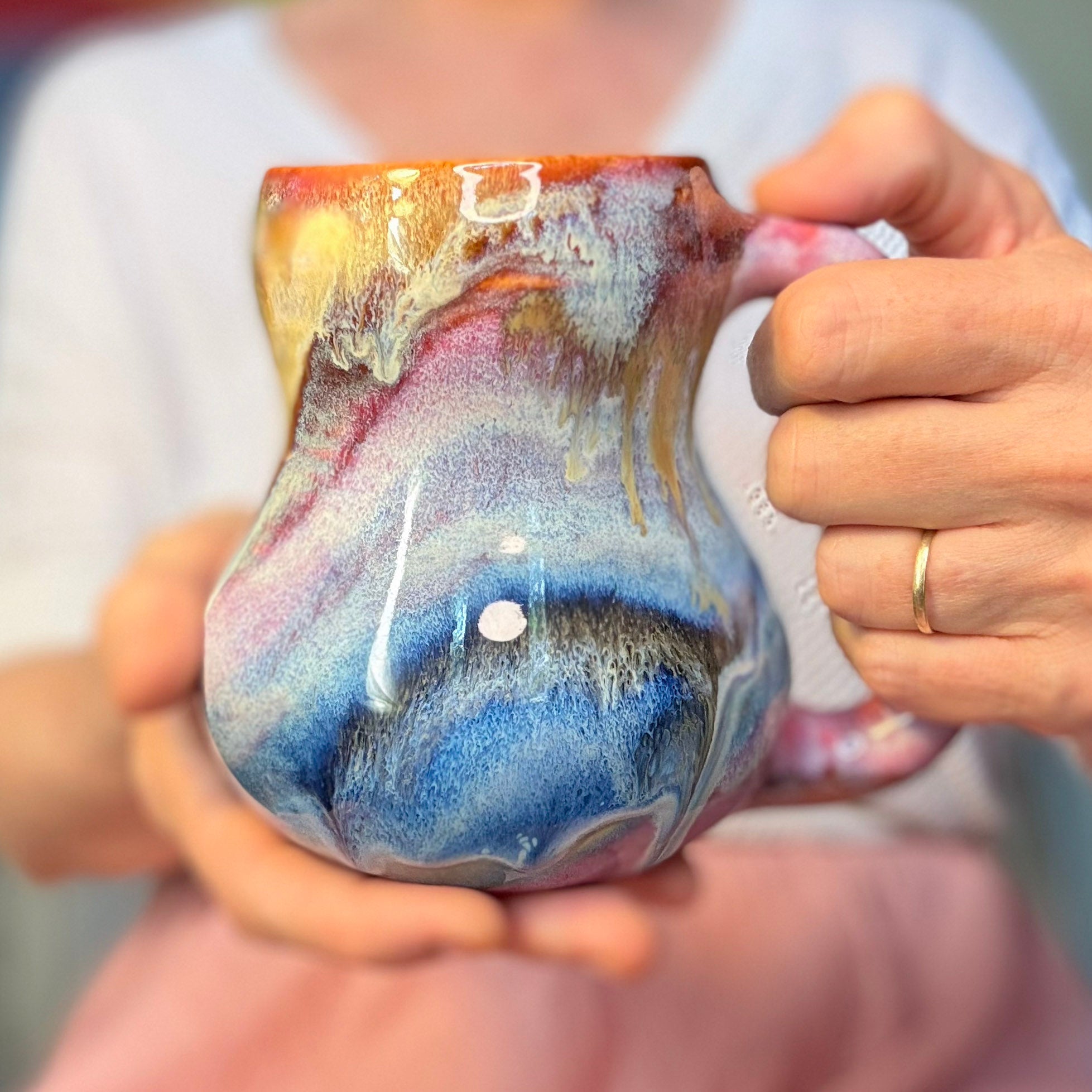 11-C Winter Rainbow Gourd Mug, 20 oz.