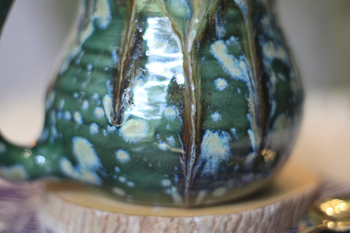 09-E Green EXPERIMENT Textured Mug, 17 oz.