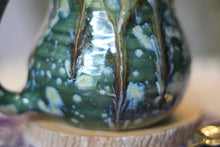 Load image into Gallery viewer, 09-E Green EXPERIMENT Textured Mug, 17 oz.