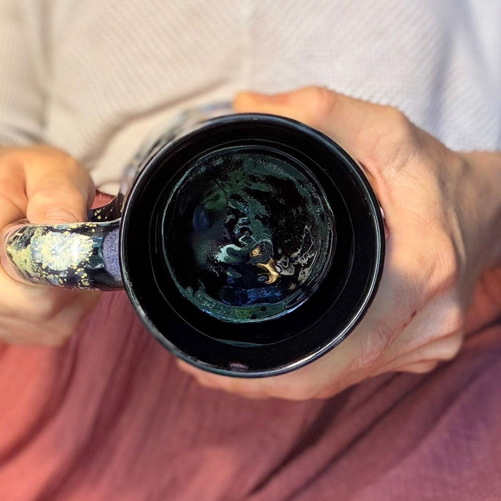 11-D Cosmic Amethyst Grotto Cuddle Mug, 22 oz.
