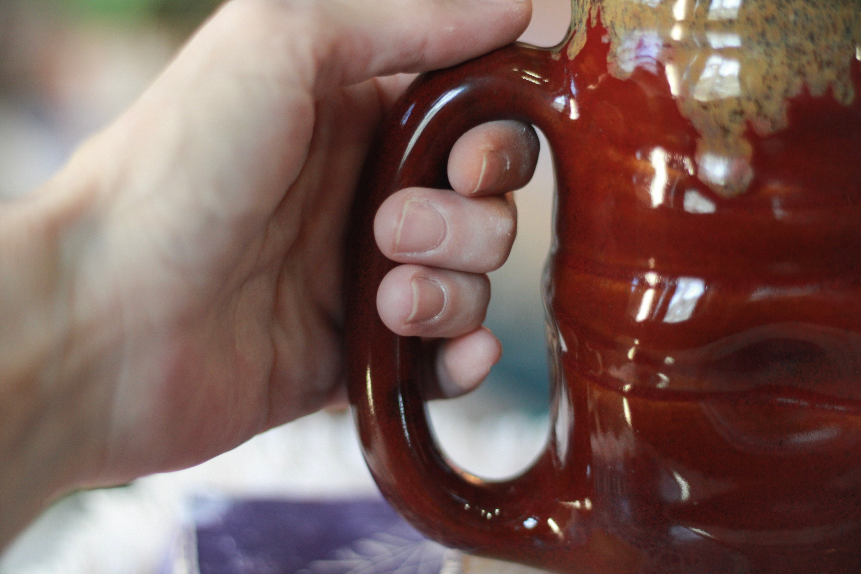 11-G Surprise Crimson & Cream EXPERIMENT Textured Mug, 22 oz.