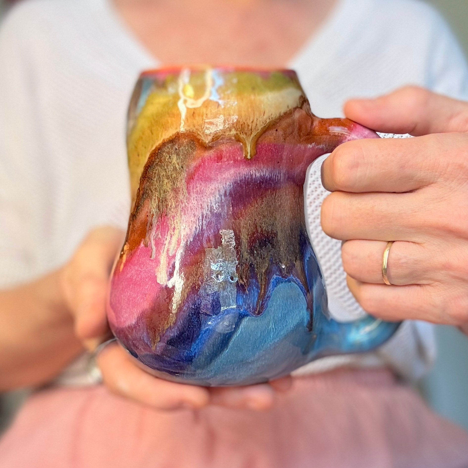 02-C Rainbow Gourd Mug, 20 oz.