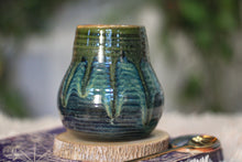 Load image into Gallery viewer, 09-F Deep Teal PROTOTYPE Textured Mug, 17 oz.
