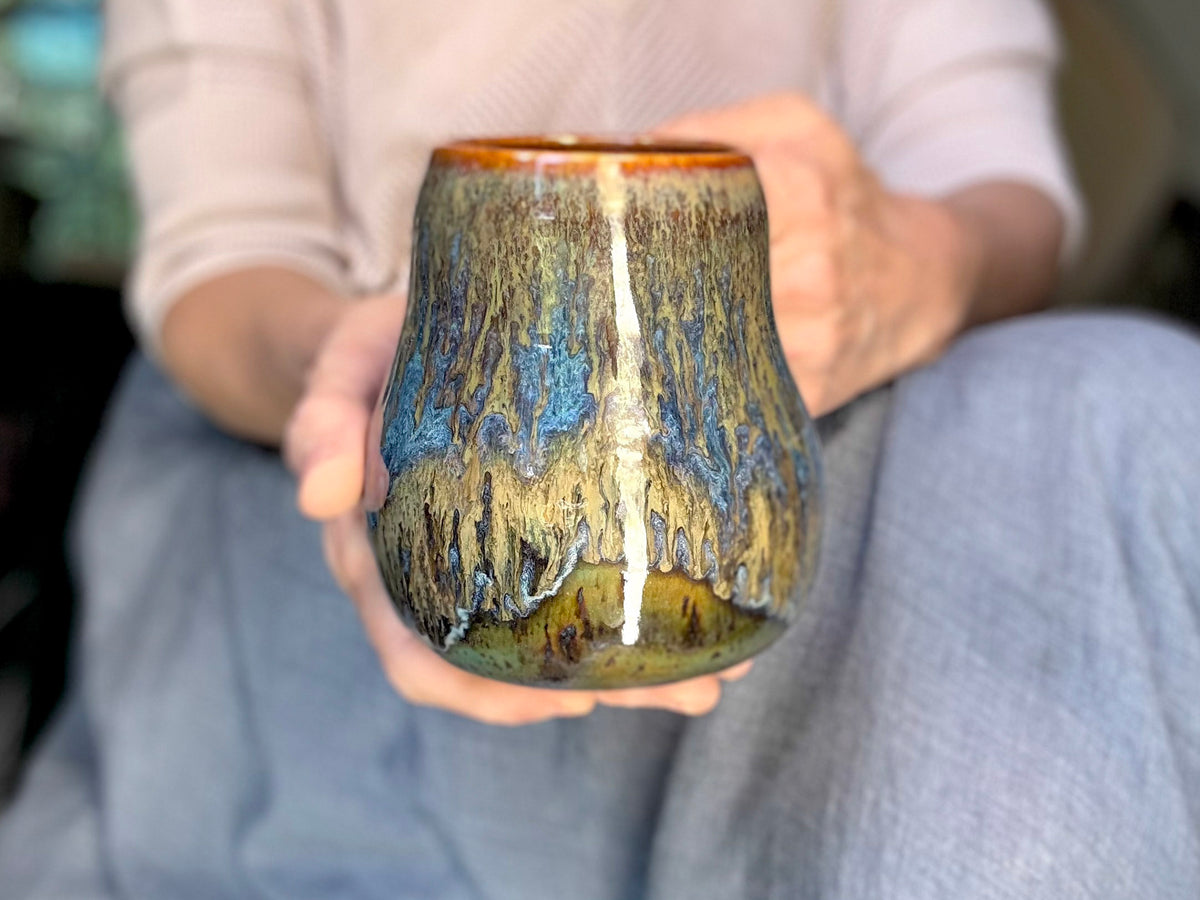 12-D Mossy Wave Mid Mod Mug, 20 oz.