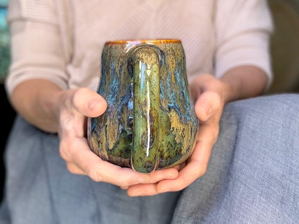12-D Mossy Wave Mid Mod Mug, 20 oz.