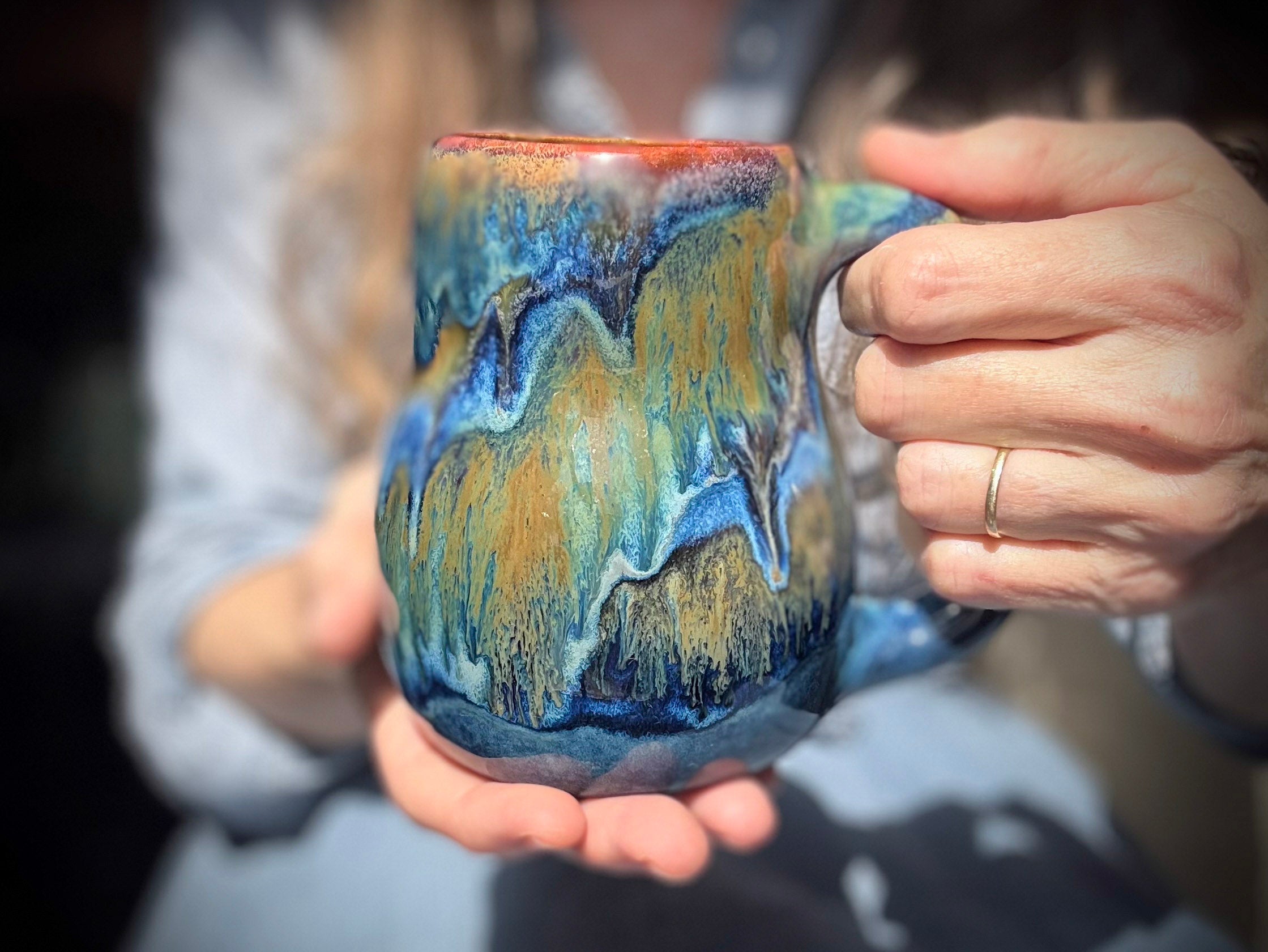 11-D Aurora Mid Mod Mug, 17 oz.