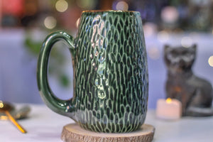 11-D Evergreen Christmas Textured Mug, 23 oz.