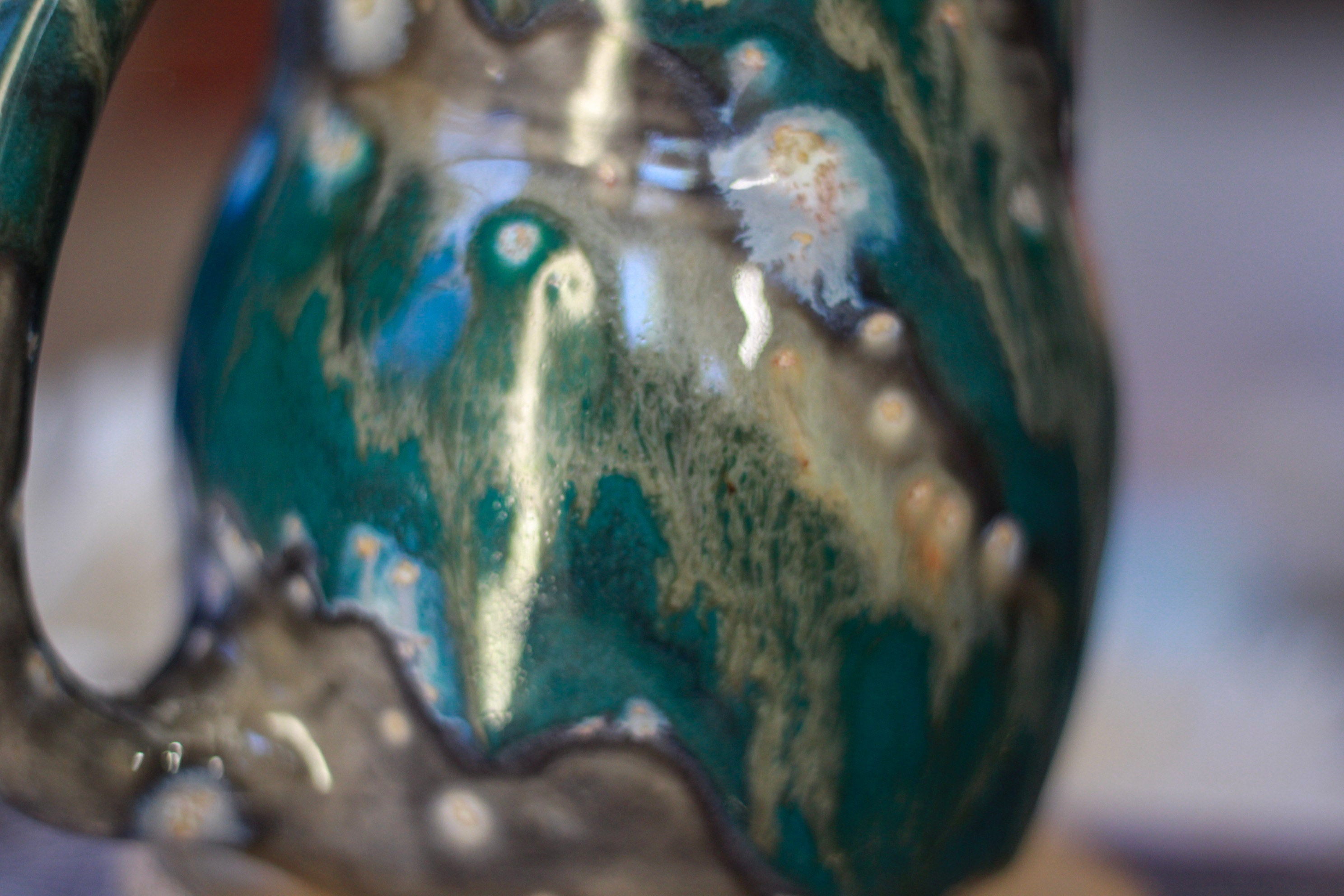 11-E Turquoise Grotto Varation Mid Mod Mug, 20 oz.