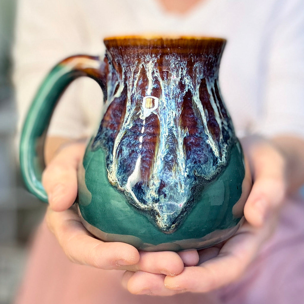 11-E New Wave Flared Mug, 22 oz.