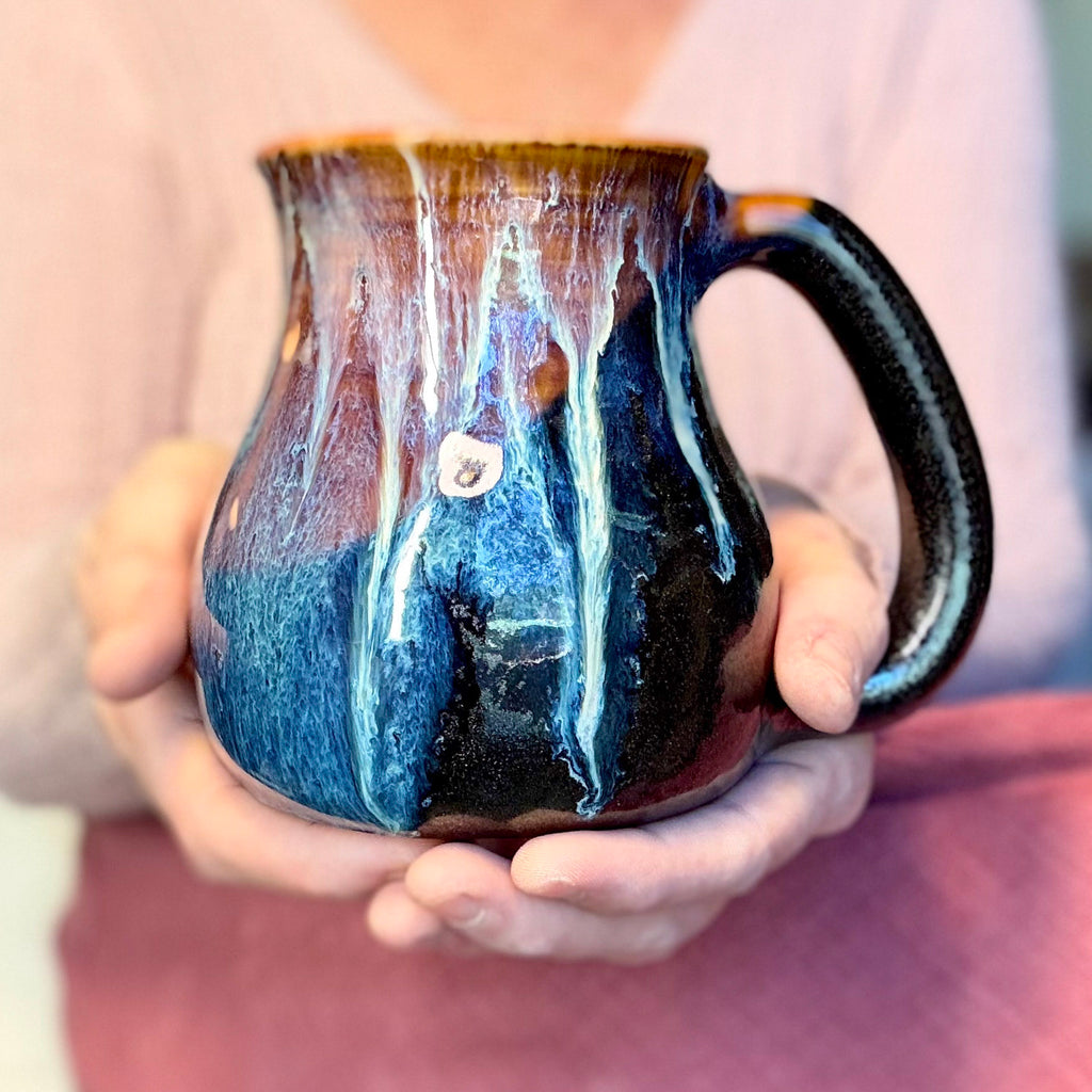 11-E New Wave Notched Flared Curvy Mug - MISFIT, 20 oz. - 15% off