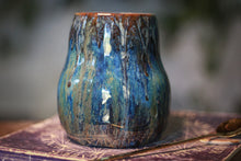 Load image into Gallery viewer, 11-F EXPERIMENT Gourd Mug, 19 oz.