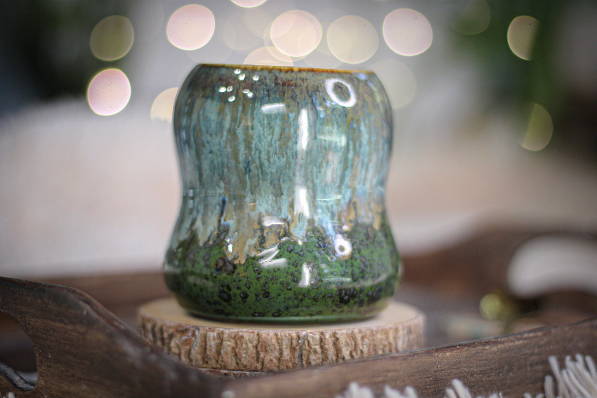 12-D Mossy Falls Petite Acorn Gourd Mug, 12 oz.