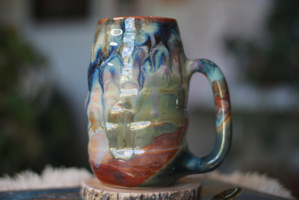 09-D Messy Grace Textured Mug, 20 oz.