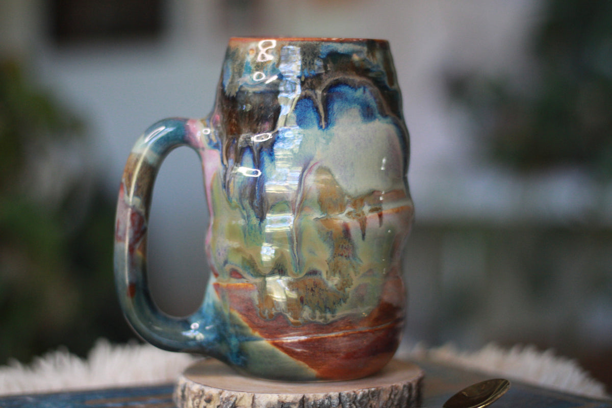 09-D Messy Grace Textured Mug, 20 oz.