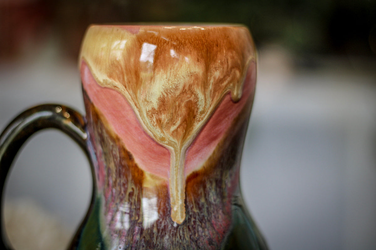 11-B Coral Meadows Gourd Mug, 27 oz.