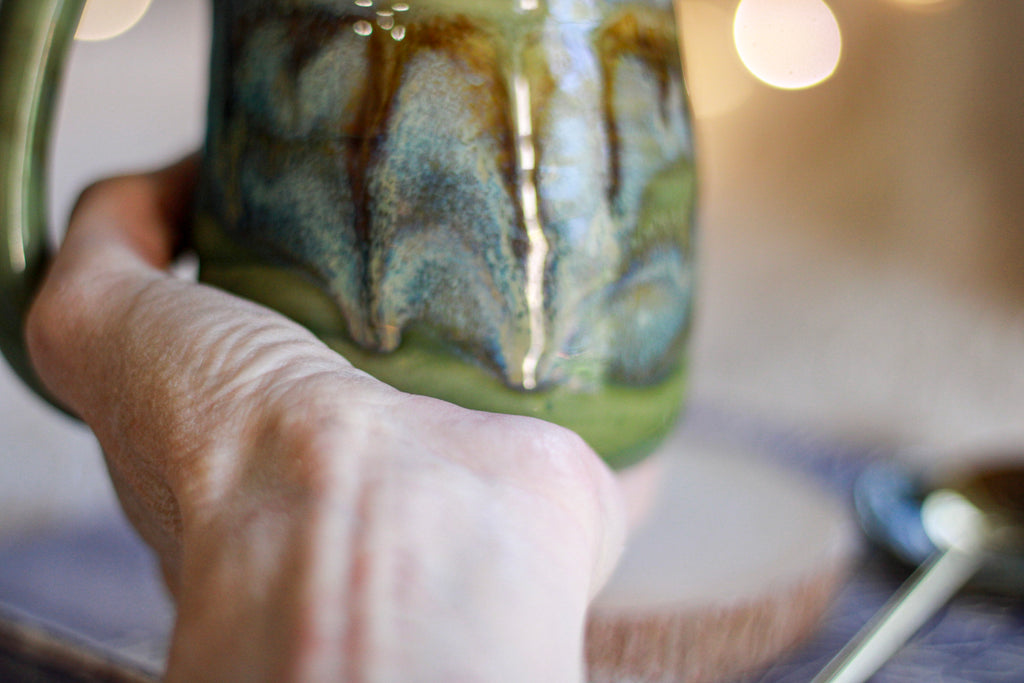 09-F EXPERIMENT Petite Textured Mug, 13 oz.