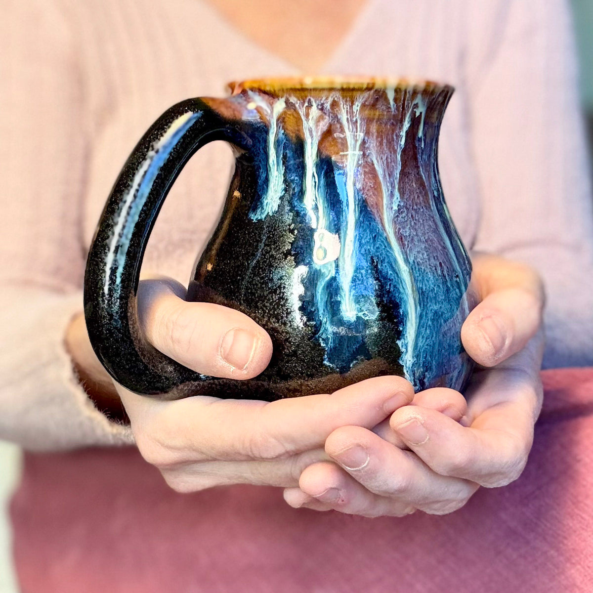 11-E New Wave Notched Flared Curvy Mug - MISFIT, 20 oz. - 15% off